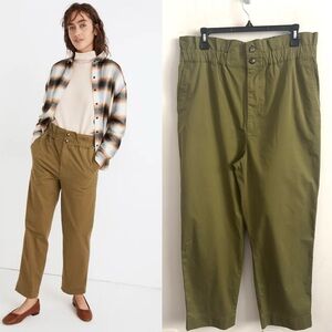 NWOT Madewell Green Paperbag Waist Pants 12 Tapered Leg Cropped Minimalist Chic